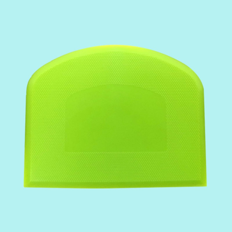 Plastic Cake Cream Spatula – 1pc