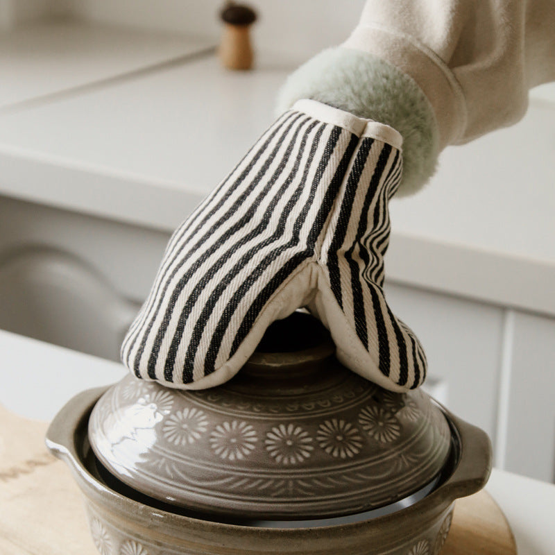 High-Temperature Resistant Oven Mitt