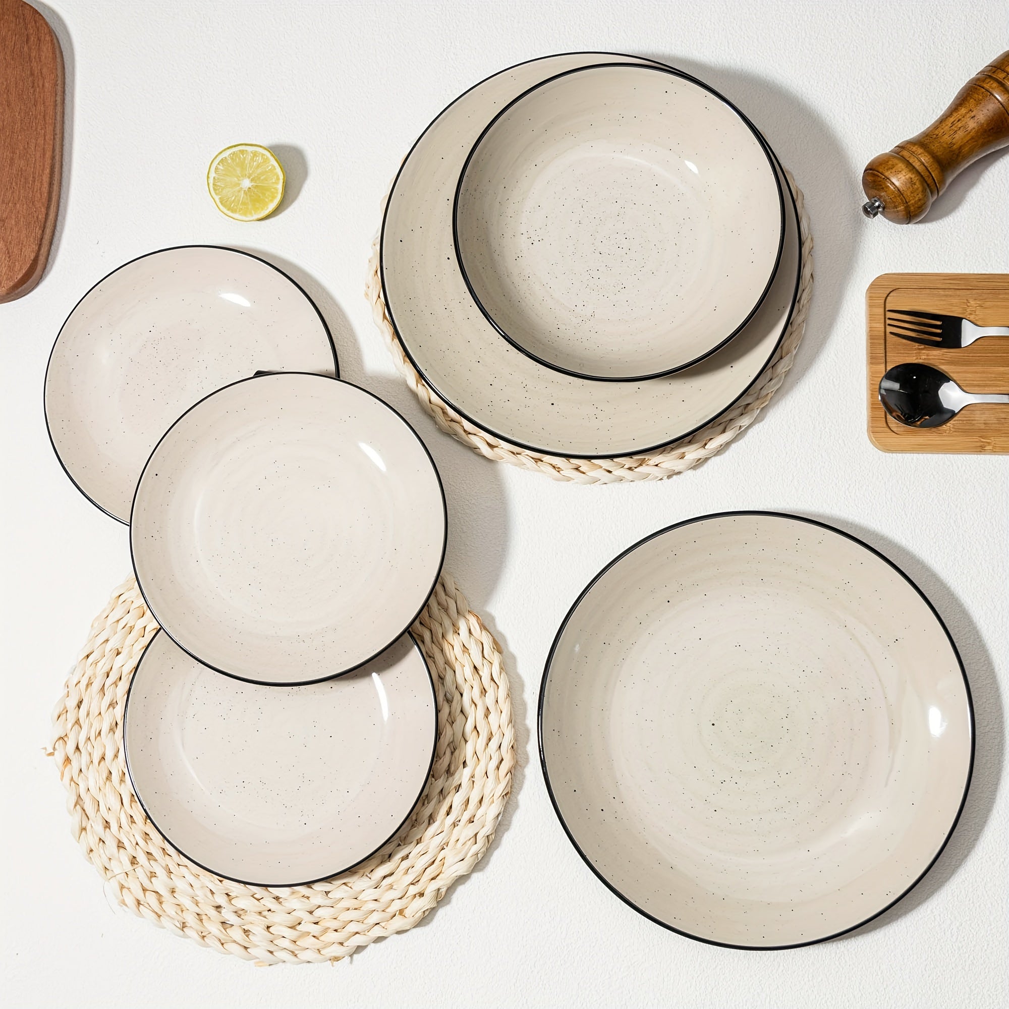 18-Piece Stoneware Dinnerware Set – Hand-Painted Spiral Design