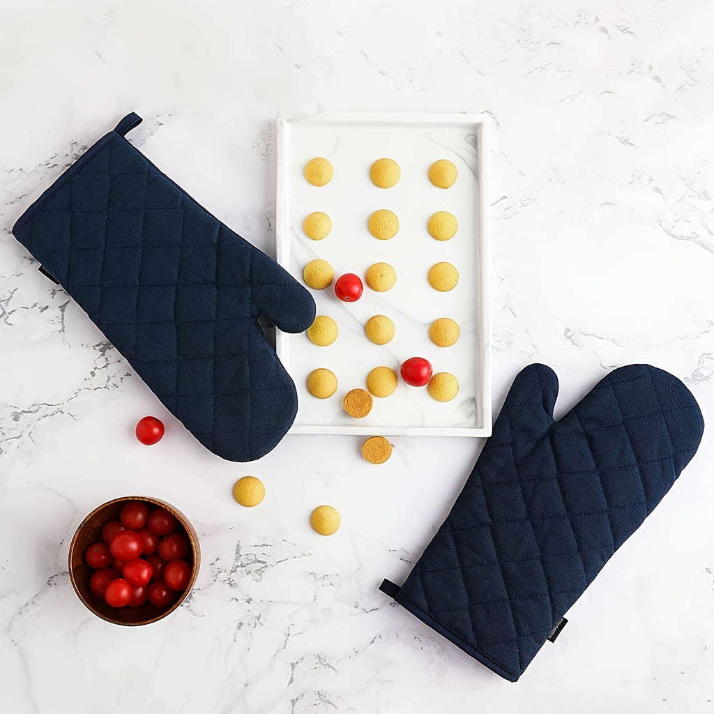 4-Piece Heat-Resistant Oven Mitts & Pot Holders Set (13")