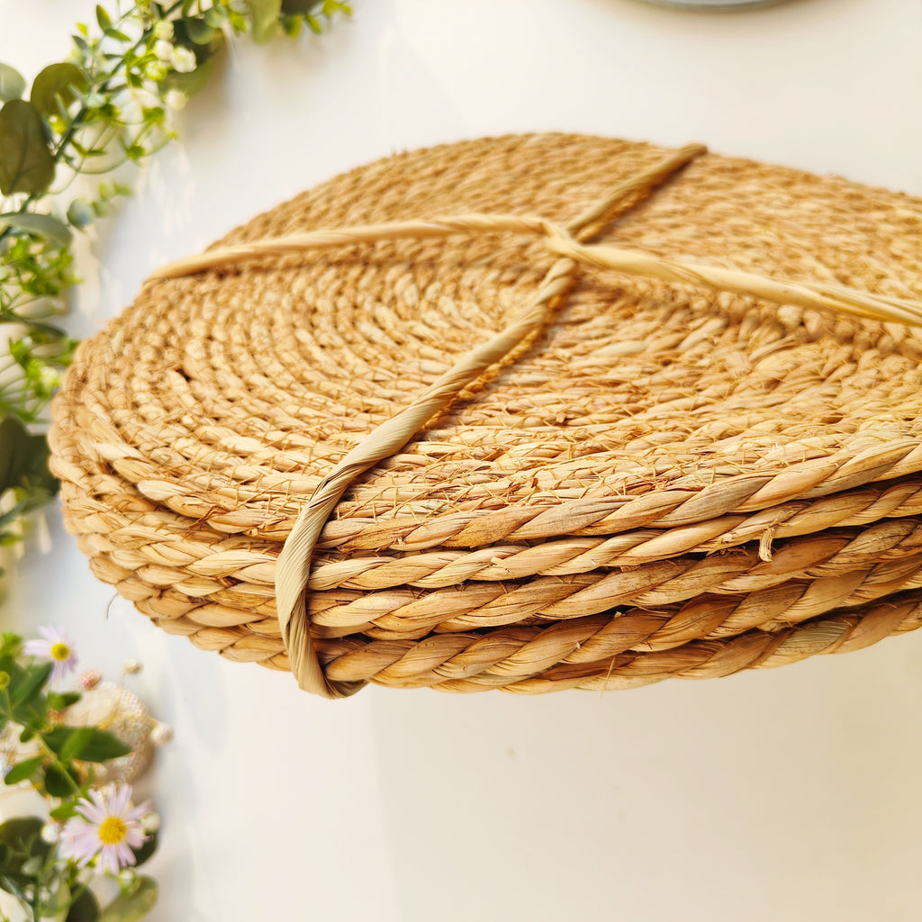 6-Pack Natural Woven Placemats – Rustic Cattail Grass Table Mats