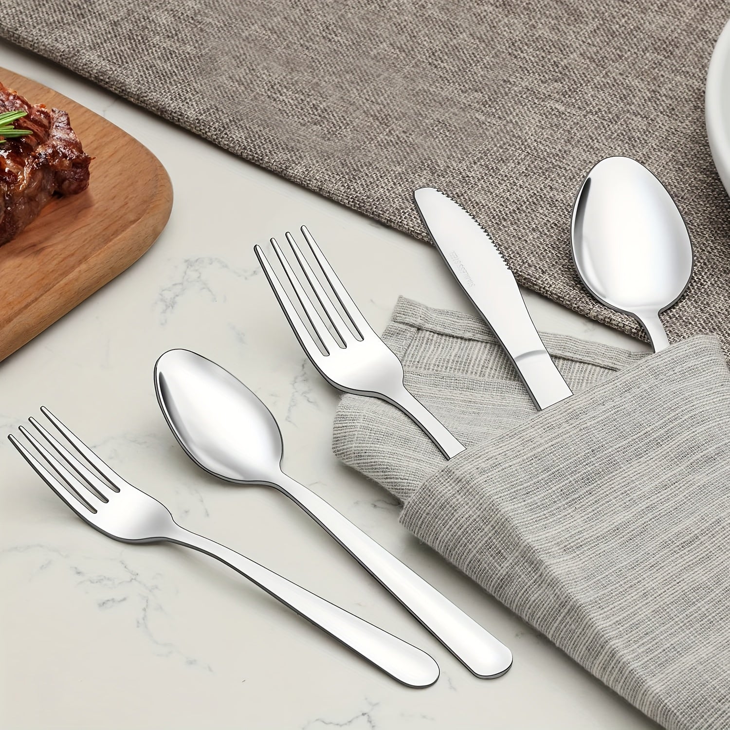 Stainless Steel Silverware Set – 60/90 PCS Cutlery Set for 18